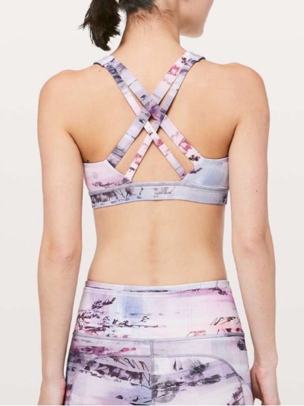 Lululemon Crisscross Back Sports Bra in Lavender Print Bra GORG SZ 4